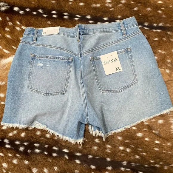 Zenana Women's Denim Distressed Jean Shorts - Picture 2 of 2